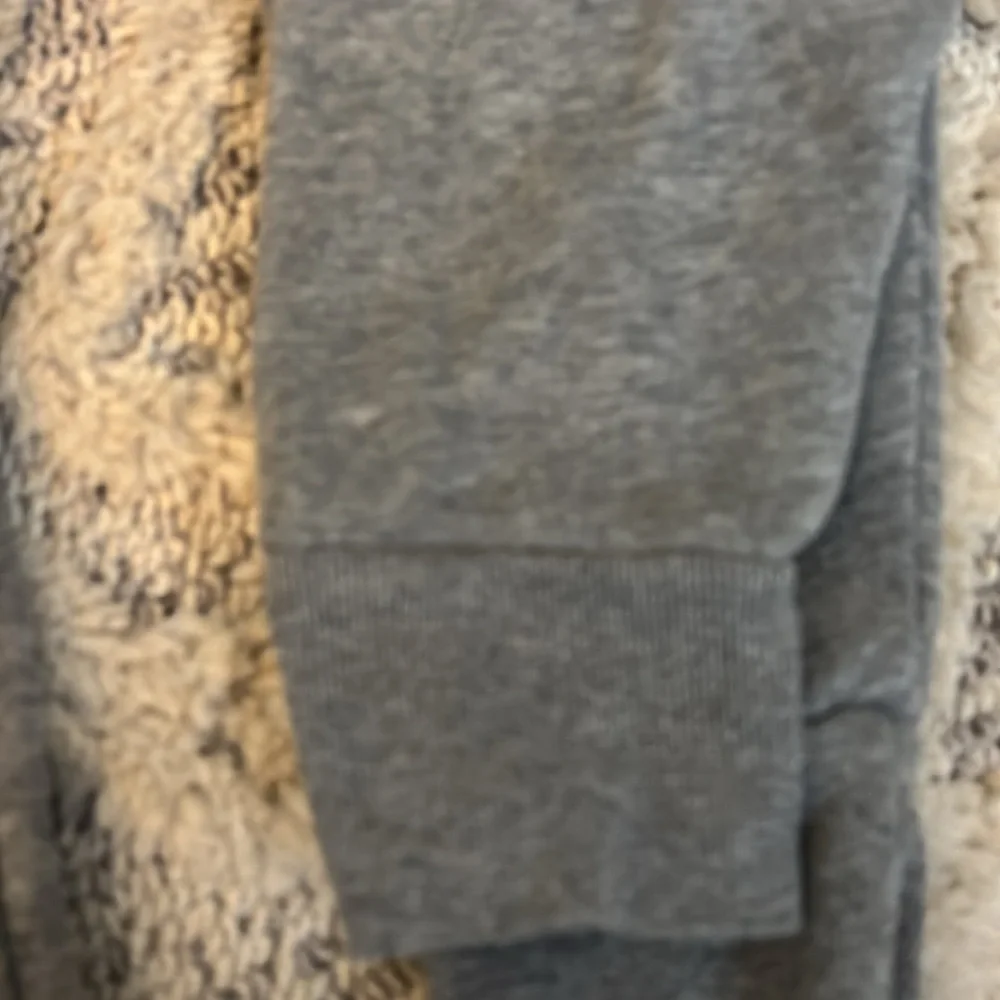 Time and Tru Large gray sweatshirt- soft and comfortable